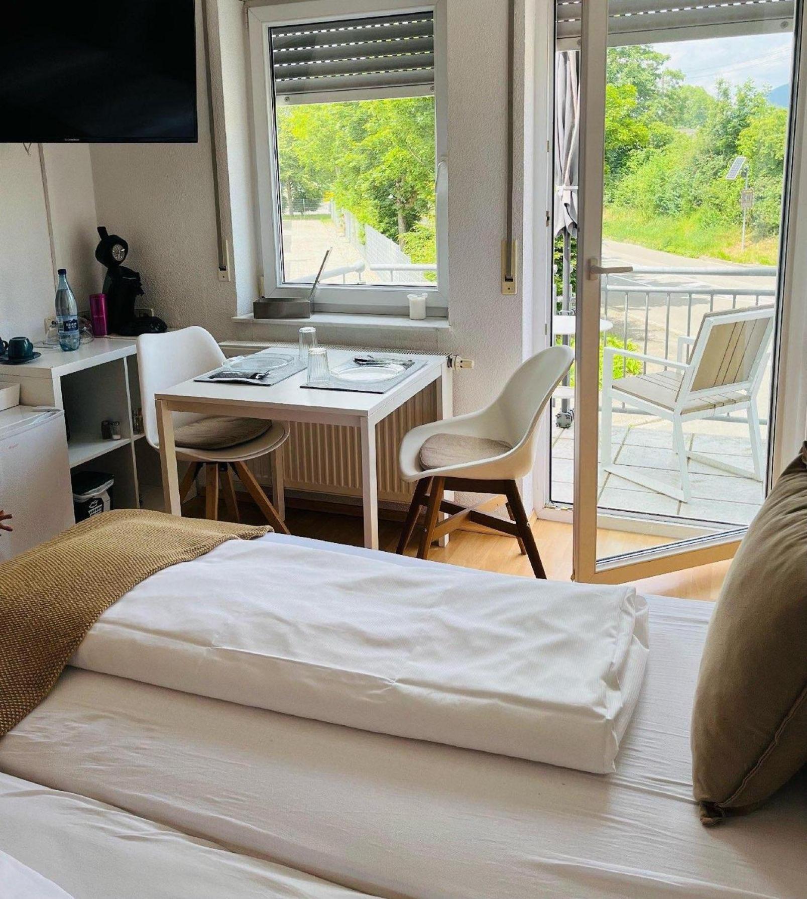 Am - Gaestezimmer *