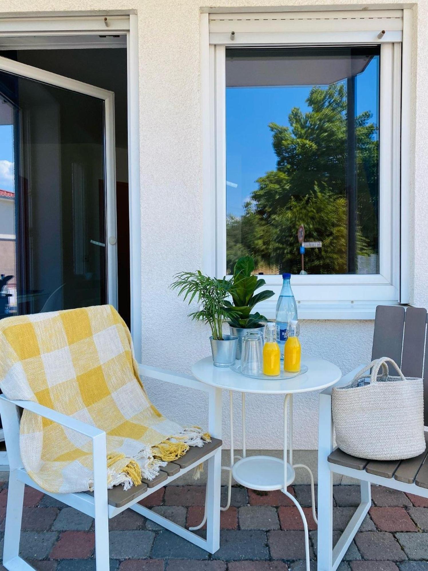 Am - Gaestezimmer Apartment Walsheim